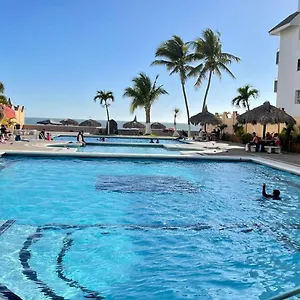 Del Mar Mazatlán